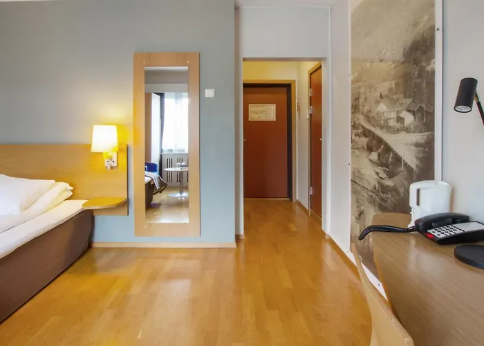 Western Gyldenlove 4*