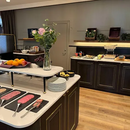 Western Gyldenlove Hotel 4*