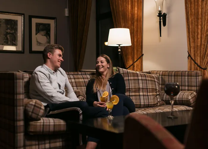 Western Gyldenlove Hotel